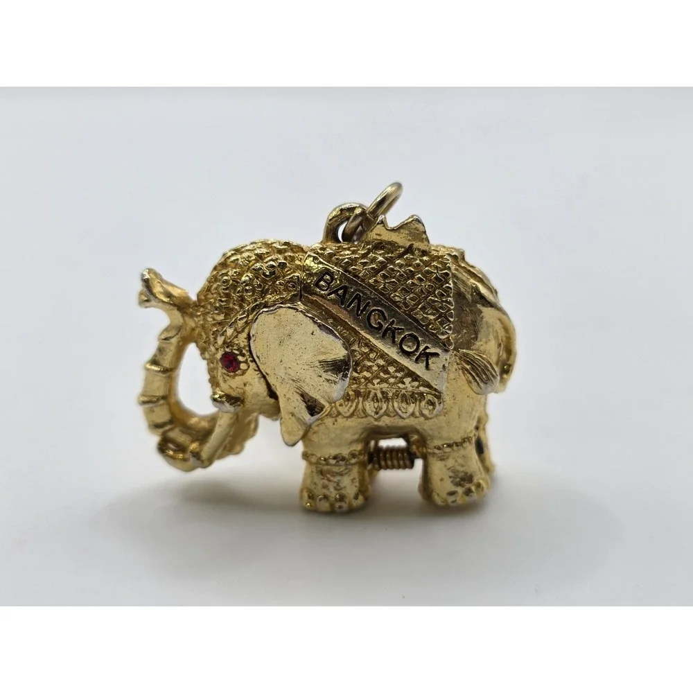 Bangkok Thailand Gold Tone Elephant Figure w/ Secret Compartment Keychain